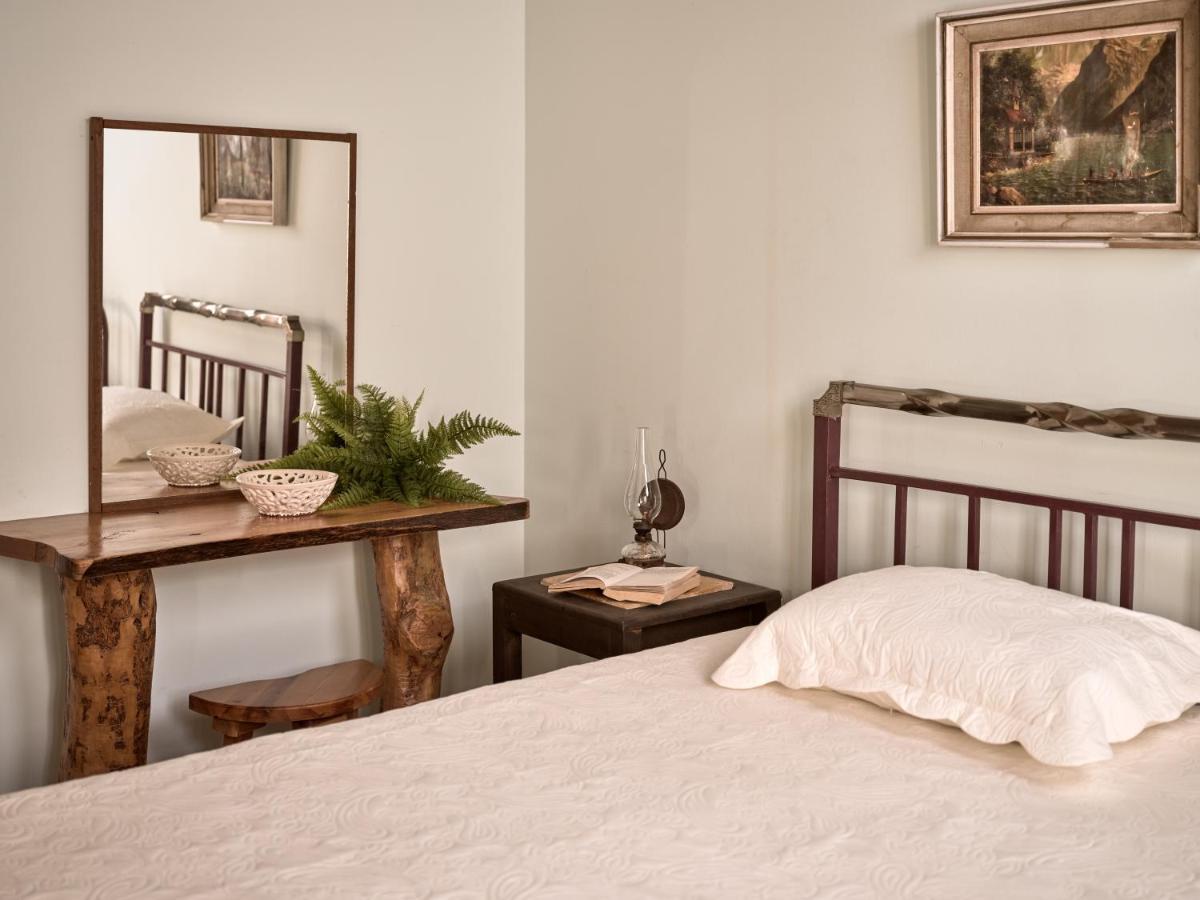 Vafias Villa - Tranquil Location, Ideal For Large Groups, By Zantewize Lithakia  Екстериор снимка