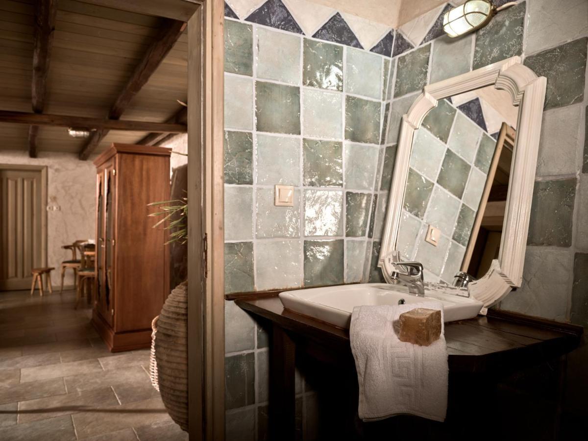 Vafias Villa - Tranquil Location, Ideal For Large Groups, By Zantewize Lithakia  Екстериор снимка