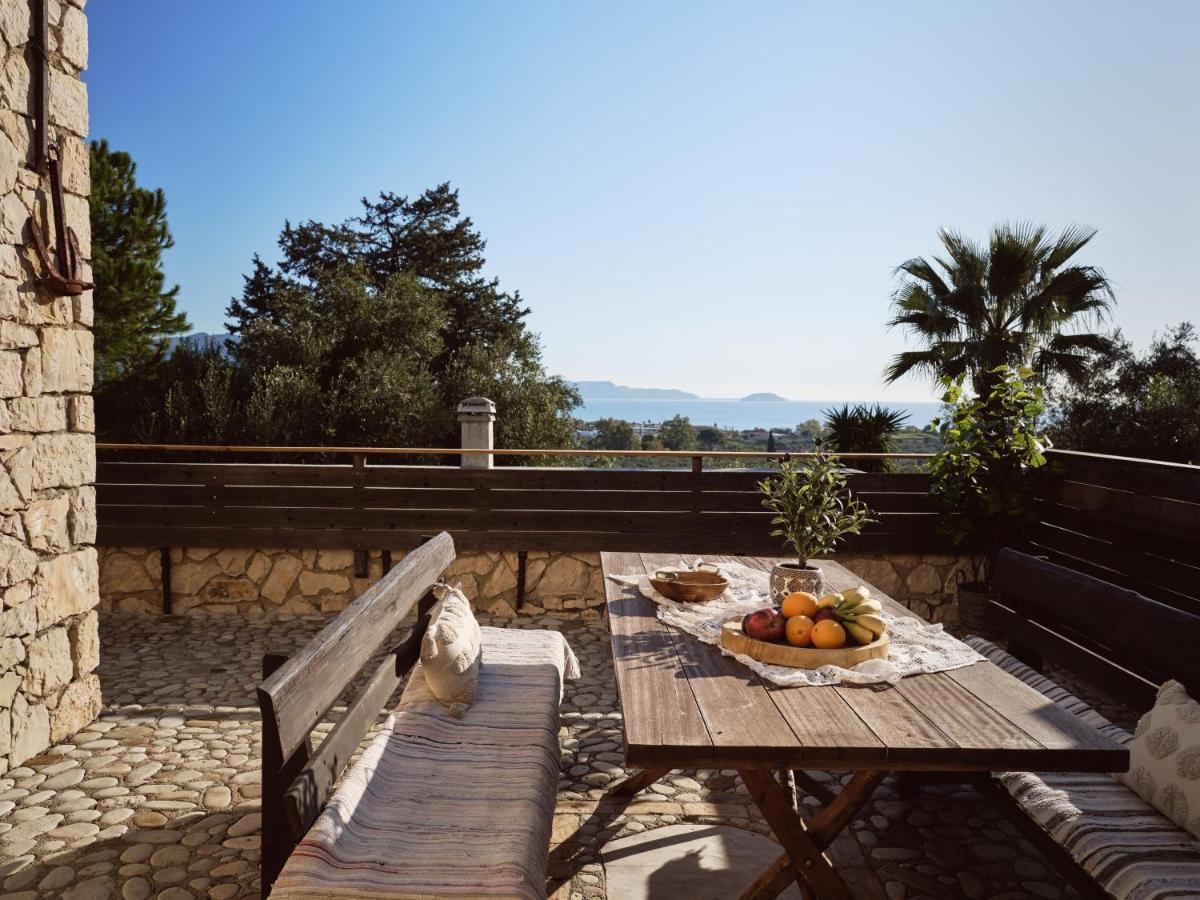 Vafias Villa - Tranquil Location, Ideal For Large Groups, By Zantewize Lithakia  Екстериор снимка