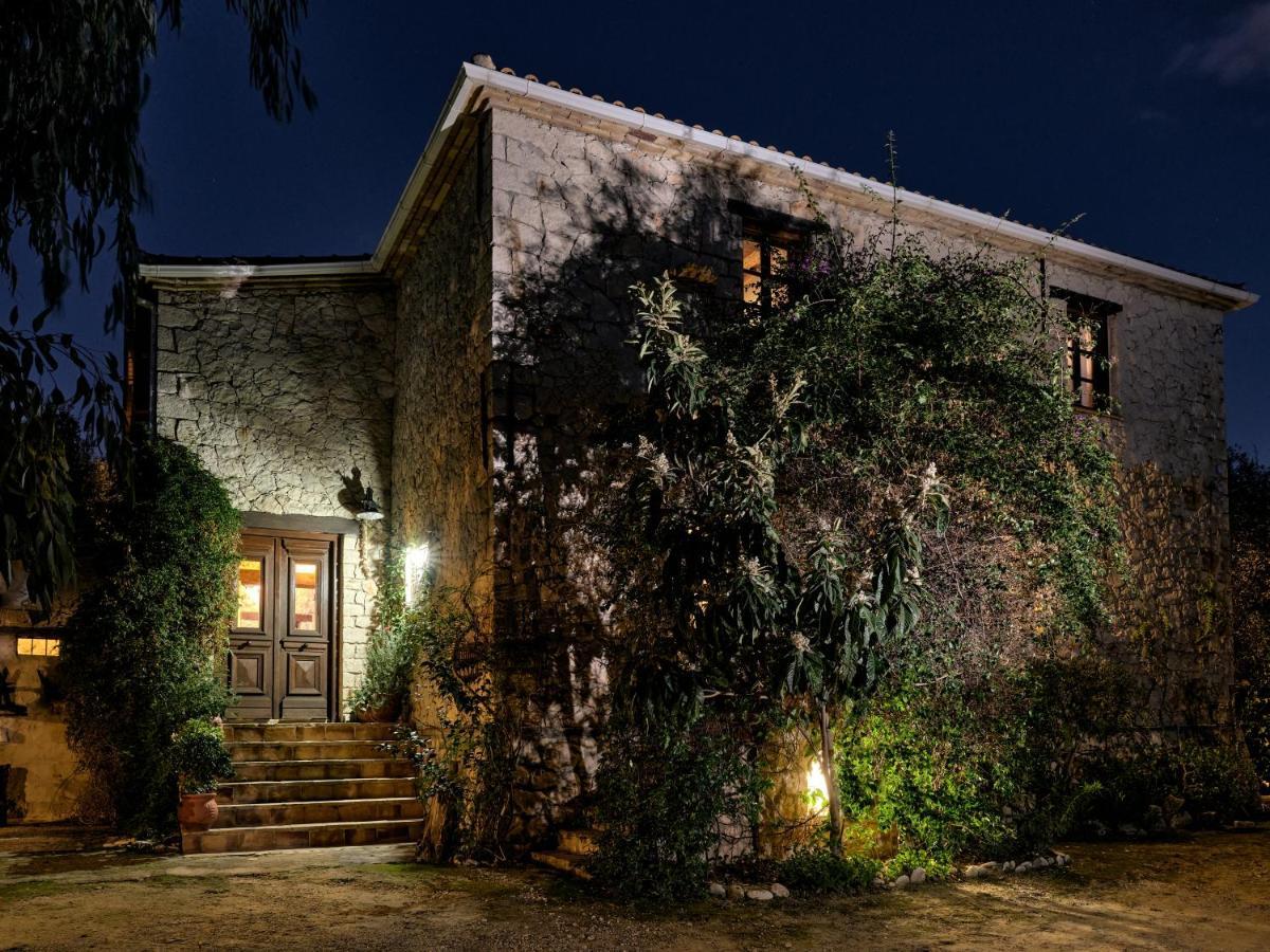 Vafias Villa - Tranquil Location, Ideal For Large Groups, By Zantewize Lithakia  Екстериор снимка