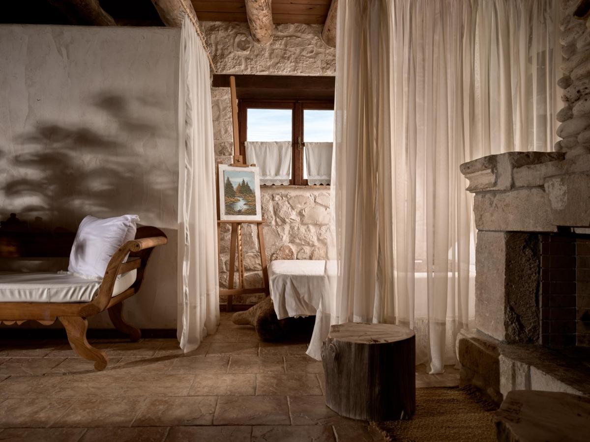Vafias Villa - Tranquil Location, Ideal For Large Groups, By Zantewize Lithakia  Екстериор снимка