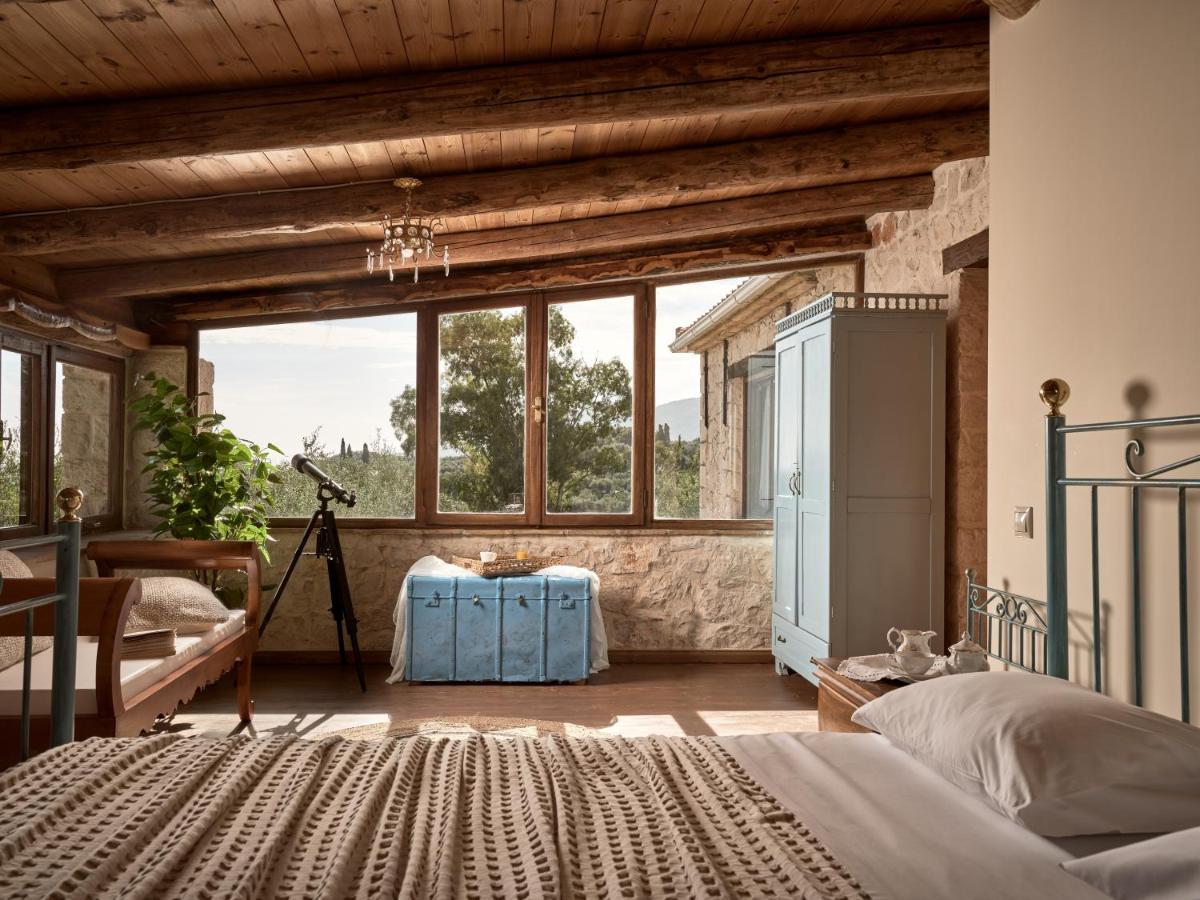 Vafias Villa - Tranquil Location, Ideal For Large Groups, By Zantewize Lithakia  Екстериор снимка