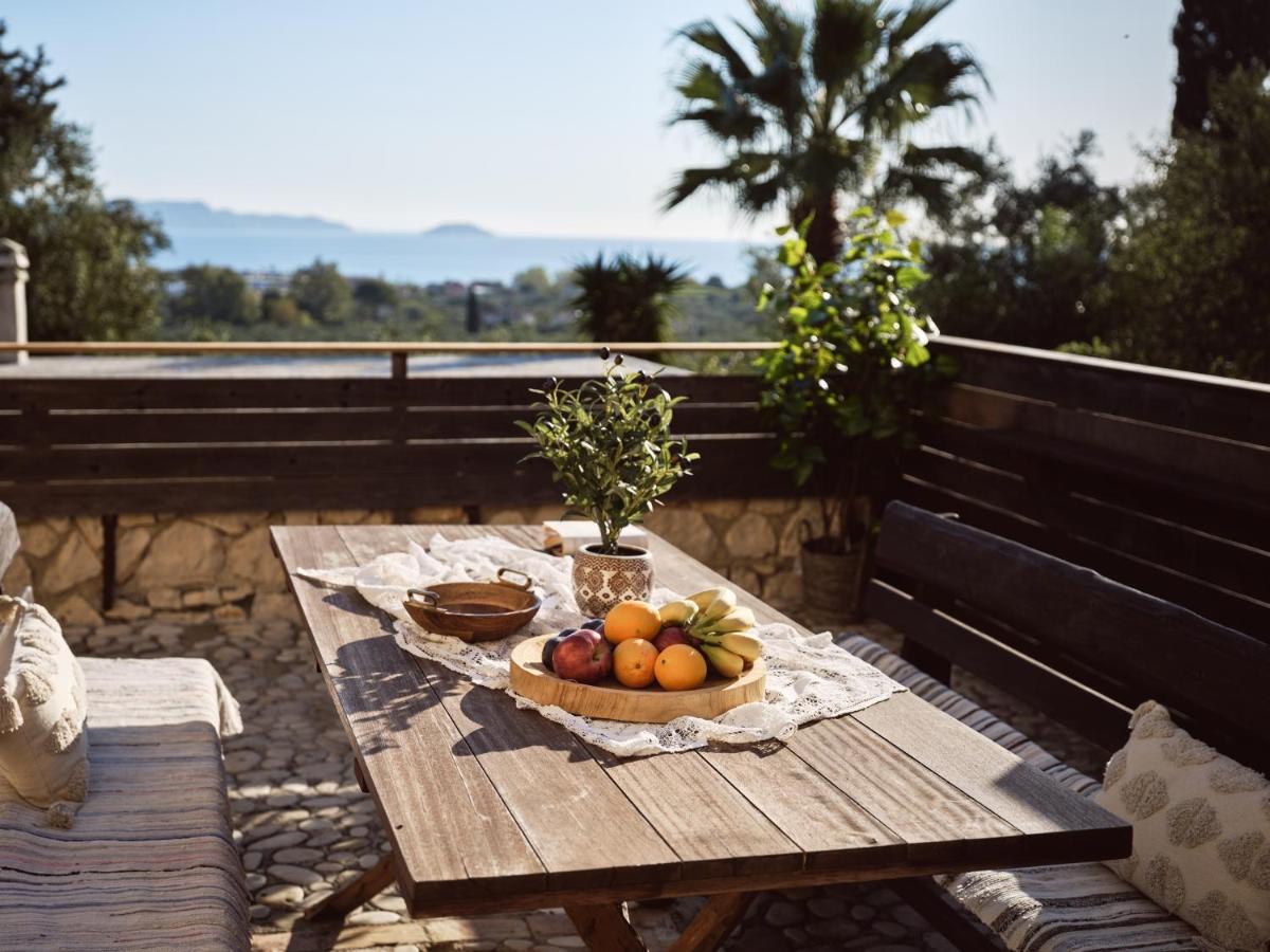 Vafias Villa - Tranquil Location, Ideal For Large Groups, By Zantewize Lithakia  Екстериор снимка