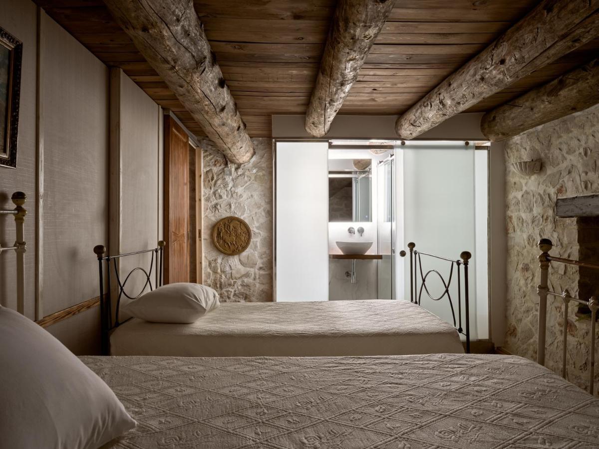 Vafias Villa - Tranquil Location, Ideal For Large Groups, By Zantewize Lithakia  Екстериор снимка
