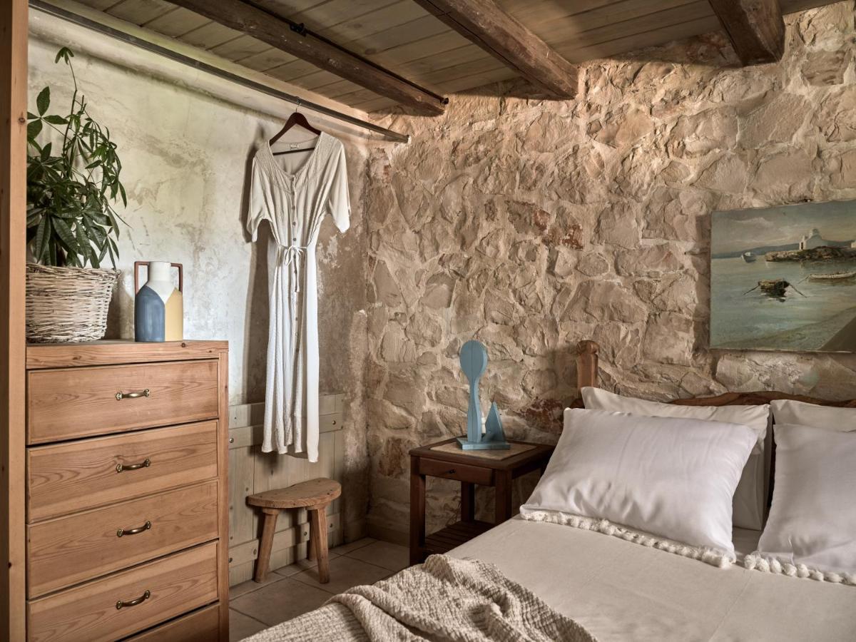 Vafias Villa - Tranquil Location, Ideal For Large Groups, By Zantewize Lithakia  Екстериор снимка