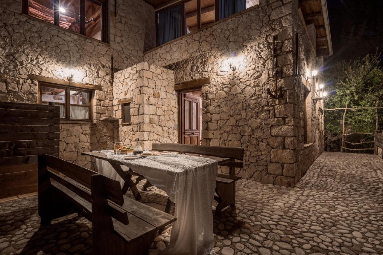 Vafias Villa - Tranquil Location, Ideal For Large Groups, By Zantewize Lithakia  Екстериор снимка